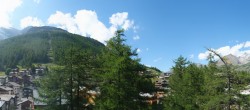 Archiv Foto Webcam Saas Fee: Blick in den Ortskern 15:00