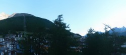 Archived image Webcam Saas Fee - View Village 05:00
