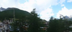Archiv Foto Webcam Saas Fee: Blick in den Ortskern 17:00