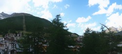 Archiv Foto Webcam Saas Fee: Blick in den Ortskern 17:00