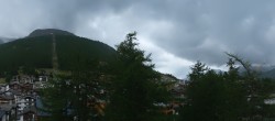 Archiv Foto Webcam Saas Fee: Blick in den Ortskern 17:00