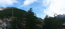 Archiv Foto Webcam Saas Fee: Blick in den Ortskern 06:00
