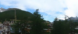 Archiv Foto Webcam Saas Fee: Blick in den Ortskern 07:00