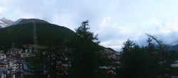 Archiv Foto Webcam Saas Fee: Blick in den Ortskern 05:00
