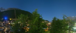 Archiv Foto Webcam Saas Fee: Blick in den Ortskern 01:00