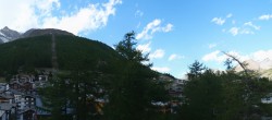 Archiv Foto Webcam Saas Fee: Blick in den Ortskern 15:00