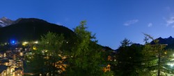 Archiv Foto Webcam Saas Fee: Blick in den Ortskern 05:00