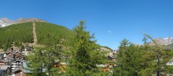 Archiv Foto Webcam Saas Fee: Blick in den Ortskern 11:00