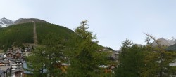 Archiv Foto Webcam Saas Fee: Blick in den Ortskern 11:00
