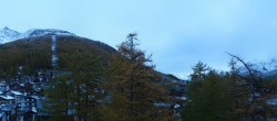 Archiv Foto Webcam Saas Fee: Blick in den Ortskern 06:00