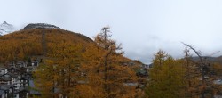 Archiv Foto Webcam Saas Fee: Blick in den Ortskern 07:00