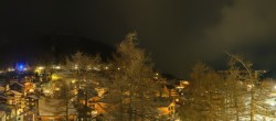 Archiv Foto Webcam Saas Fee: Blick in den Ortskern 05:00