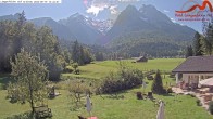 Archived image Grainau - Webcam Hotel Längenfelder Hof 11:00