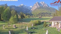 Archived image Grainau - Webcam Hotel Längenfelder Hof 06:00