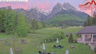 Archiv Foto Webcam Zugspitzdorf Grainau: Längenfelder Hof 19:00