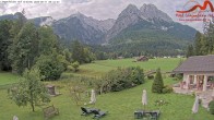 Archived image Grainau - Webcam Hotel Längenfelder Hof 06:00