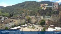 Archived image Webcam Bolzano - Hotel Citta - Walther Square 05:00