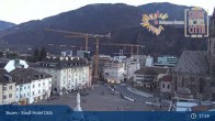 Archived image Webcam Bolzano - Hotel Citta - Walther Square 11:00