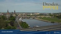 Archiv Foto Webcam Dresden Terrassenufer - Blick auf die Altstadt 08:00