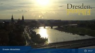 Archiv Foto Webcam Dresden Terrassenufer - Blick auf die Altstadt 18:00