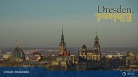 Archiv Foto Webcam Dresden Terrassenufer - Blick auf die Altstadt 07:00