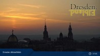 Archiv Foto Webcam Dresden Terrassenufer - Blick auf die Altstadt 00:00