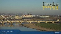 Archiv Foto Webcam Dresden Terrassenufer - Blick auf die Altstadt 07:00