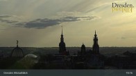 Archiv Foto Webcam Dresden Terrassenufer - Blick auf die Altstadt 18:00