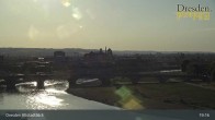 Archiv Foto Webcam Dresden Terrassenufer - Blick auf die Altstadt 18:00