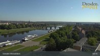 Archiv Foto Webcam Dresden Terrassenufer - Blick auf die Altstadt 08:00