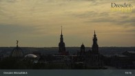 Archiv Foto Webcam Dresden Terrassenufer - Blick auf die Altstadt 18:00