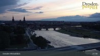 Archiv Foto Webcam Dresden Terrassenufer - Blick auf die Altstadt 02:00