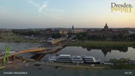 Archiv Foto Webcam Dresden Terrassenufer - Blick auf die Altstadt 04:00