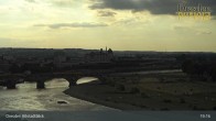 Archiv Foto Webcam Dresden Terrassenufer - Blick auf die Altstadt 18:00
