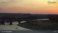Archiv Foto Webcam Dresden Terrassenufer - Blick auf die Altstadt 20:00