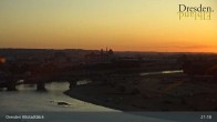 Archiv Foto Webcam Dresden Terrassenufer - Blick auf die Altstadt 00:00