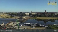 Archiv Foto Webcam Dresden Terrassenufer - Blick auf die Altstadt 06:00
