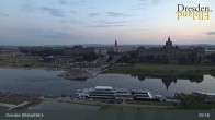 Archiv Foto Webcam Dresden Terrassenufer - Blick auf die Altstadt 05:00
