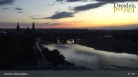 Archiv Foto Webcam Dresden Terrassenufer - Blick auf die Altstadt 00:00
