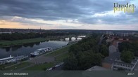 Archiv Foto Webcam Dresden Terrassenufer - Blick auf die Altstadt 00:00