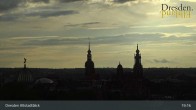 Archiv Foto Webcam Dresden Terrassenufer - Blick auf die Altstadt 18:00