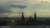 Archiv Foto Webcam Dresden Terrassenufer - Blick auf die Altstadt 18:00
