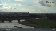 Archiv Foto Webcam Dresden Terrassenufer - Blick auf die Altstadt 16:00