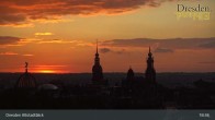Archiv Foto Webcam Dresden Terrassenufer - Blick auf die Altstadt 01:00