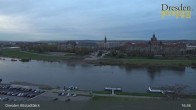 Archiv Foto Webcam Dresden Terrassenufer - Blick auf die Altstadt 02:00