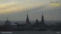 Archiv Foto Webcam Dresden Terrassenufer - Blick auf die Altstadt 14:00