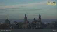 Archiv Foto Webcam Dresden Terrassenufer - Blick auf die Altstadt 09:00