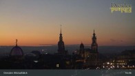 Archiv Foto Webcam Dresden Terrassenufer - Blick auf die Altstadt 03:00
