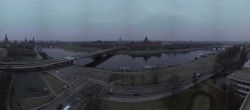 Archiv Foto Webcam Dresden - Elbpanorama 05:00