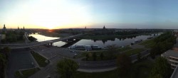 Archiv Foto Webcam Dresden - Elbpanorama 19:00